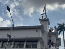 Ini yang Beda dari Teatrikal Perobekan Bendera di Surabaya Tahun Ini