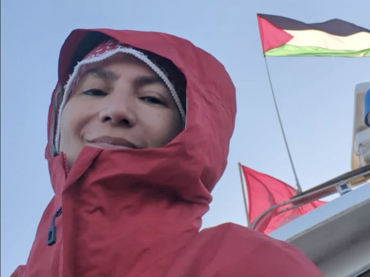 Wanda Hamidah Ultah ke-48: Berlayar ke Gaza-Ucapan dari Anak-anak