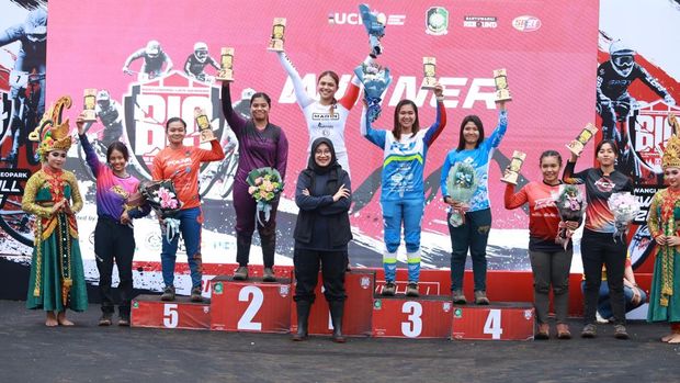 Ajang Ijen Geopark Downhill 2025 yang digelar di Banyuwangi.