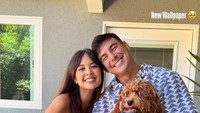 Aurelie Moeremans dan Tyler Bigenho juga sedang menanti kelahiran buah hati pertama mereka. Aurelie Moeremans mengumumkan dirinya hamil anak lak-laki. Foto: dok instagram Aurelie Moeremans
