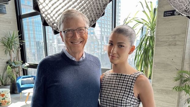 Bill Gates dan Putri Bungsunya Phoebe Gates. Bill Gates dan Putri Bungsunya Phoebe Gates. (Instagram/phoebegates)