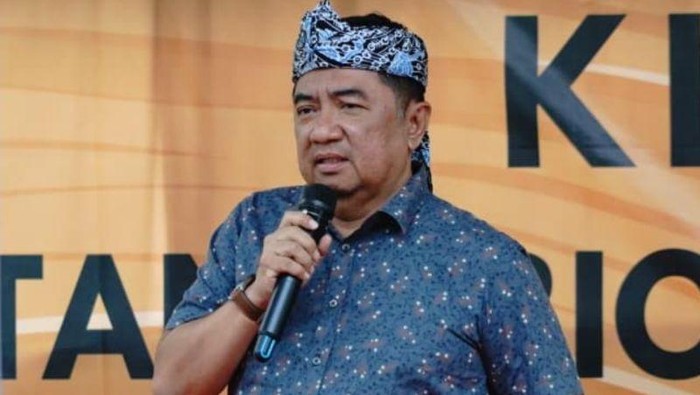Bupati Garut Abdusy Syakur Amin.