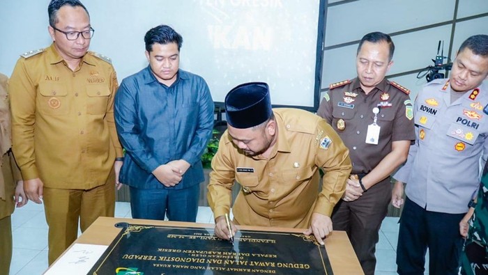 Bupati Gresik Resmikan Gedung Rawat Jalan & Diagnostik Terpadu RSUD Ibnu Sina