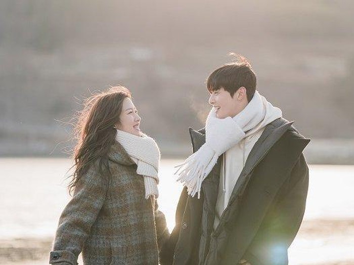 Cha Eun Woo dan Moon Ga Young di True Beauty