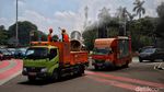 DLH Jakarta Semprot Kabut Air di Jalan Protokol untuk Redam Polusi Udara