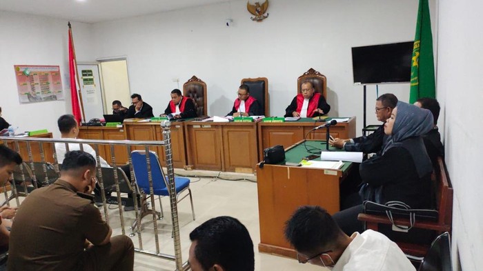 Eks pejabat Disdikpora OKU Selatan jalani sidang perdana
