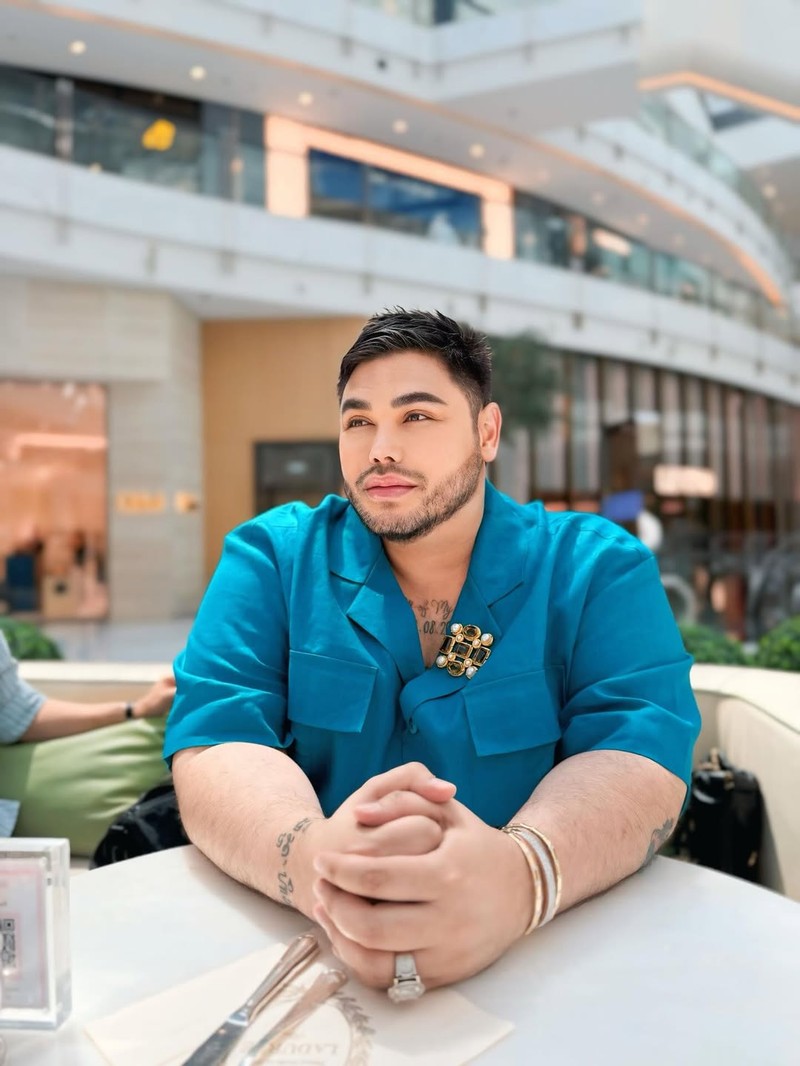 Momen berbagi Ivan Gunawan