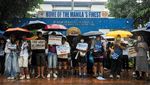 Keluarga Tahanan Demo 21 September Tuntut Pembebasan di Manila