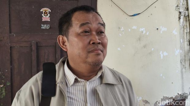 Kuasa Hukum Bank Jateng Boyamin Saiman, saat ditemui di Mapolresta Solo, Senin (22/9/2025).