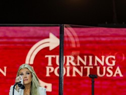 Pidato Emosional Istri di Pemakaman Charlie Kirk, Maafkan Pembunuh Suami