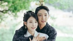 10 Pasangan Drakor Chemistry-nya Terlalu Nyata