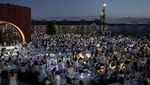 Makan Malam Rahasia Serba Putih Diner en Blanc Kembali Hiasi New York