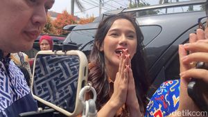 Meiza Aulia Coritha, Istri Eza Gionino Pertama Kali Muncul Usai Gugat Cerai