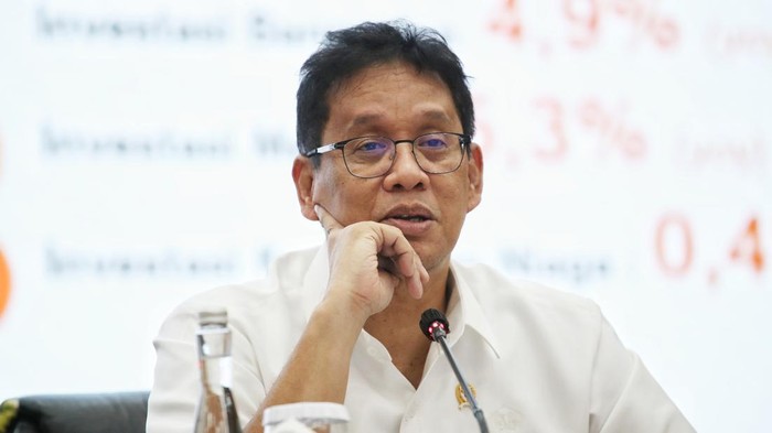 Menteri Keuangan Purbaya Yudhi Sadewa menyampaikan paparan saat konferensi pers APBN KiTa di Jakarta, Senin (22/9/2025). Menteri Keuangan melaporkan Anggaran Pendapatan dan Belanja Negara (APBN) mengalami defisit sebesar Rp321,6 triliun atau 1,35 persen terhadap Produk Domestik Bruto (PDB) pada Agustus 2025.