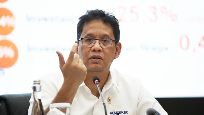 Menteri Keuangan Purbaya Yudhi Sadewa menyampaikan paparan saat konferensi pers APBN KiTa di Jakarta, Senin (22/9/2025). Menteri Keuangan melaporkan Anggaran Pendapatan dan Belanja Negara (APBN) mengalami defisit sebesar Rp321,6 triliun atau 1,35 persen terhadap Produk Domestik Bruto (PDB) pada Agustus 2025.