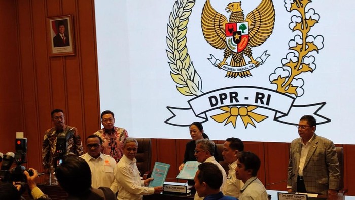 Puan Maharani bertemu Buruh