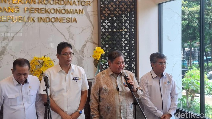 rapat koordinasi paket ekonomi