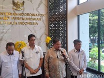 Pemerintah Siapkan Rp 6,5 T buat Bansos Beras 10 Kg & Minyak Goreng 2 Liter