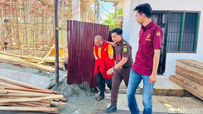 Kadis DKP Bengkulu tersangka tabrak lari ditahan kejarii