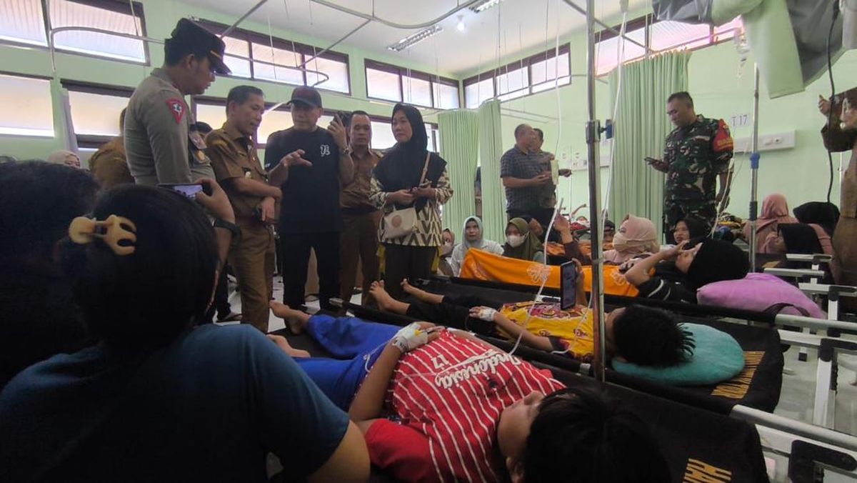 Jumlah Siswa SMP Korban Keracunan MBG di Tana Toraja Capai 136 Orang