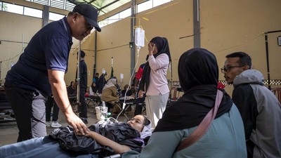 352 Siswa-Orang Tua di Bandung Barat Keracunan MBG