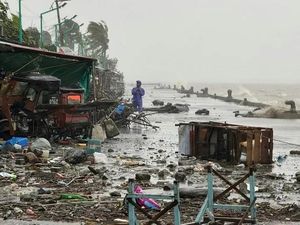 Video: Dahsyatnya Topan Super Ragasa Terjang Taiwan, 17 Orang Tewas