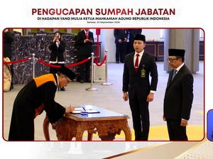 Deputi Gubernur BI Juda Agung Dilantik Jadi Anggota DK OJK Ex-officio