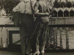 Intip Foto Kehidupan 1928: Hidup Sederhana di Ambang Depresi Besar