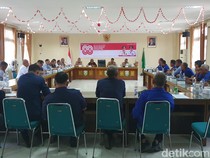 Ratusan Pekerja-Pensiunan Perusahaan di Sumsel Tak Digaji 18 Bulan