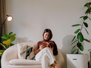 7 Kebiasaan Orang Cerdas yang Paling Sering Terlihat, Kamu Punya?