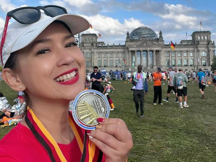 Ira Wibowo Gak Sangka Finish Berlin Marathon, Persiapan Cuma 4 Bulan