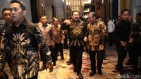 Foto: Jaksa Agung ST Burhanuddin dan Ketua MPR Ahmad Muzani di Adhyaksa Awards 2025. (detikcom)