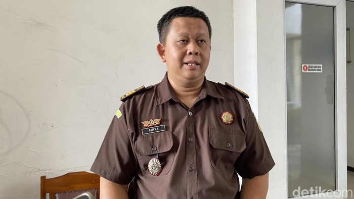 Jaksa Penuntut Umum (JPU) dari Kejari Semarang, Ardhika Wisnu, di Kejari Semarang, Kecamatan Semarang Barat, Kota Semarang, Selasa (23/9/2025).