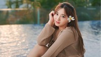 Meisita Lomania mengungkapkan kriteria pasangan. Nyarinya yang lele, karena berkumis, bukan buaya, ujarnya. (Foto: dok Instagram meisitalomania)