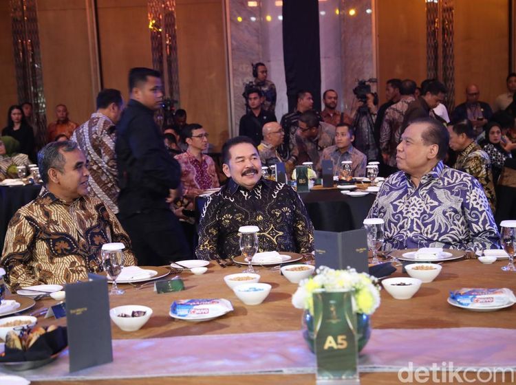 Menteri Prabowo dan Ketua MPR Hadir Meriahkan Adhyaksa Awards 2025
