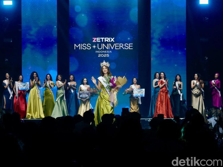 Foto: Pesona Sanly Liu, Pemenang Miss Universe Indonesia 2025