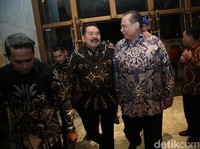 Momen Chairul Tanjung-Jaksa Agung Hadiri Malam Puncak Adhyaksa Awards 2025