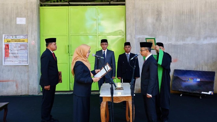 Pelantikan Sekda Banyuwangi di area TPS
