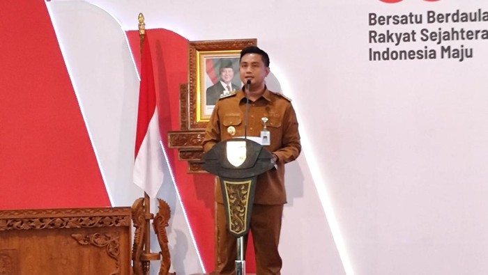 Pemkab Klaten saat menggelar doa bersama untuk kedamaian di Pendopo Pemkab Klaten