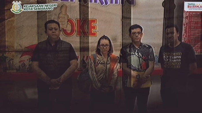 Penangkapan terpidana penggelapan, Elisabeth Riski Dwi Pantiani, yang masuk DPO.
