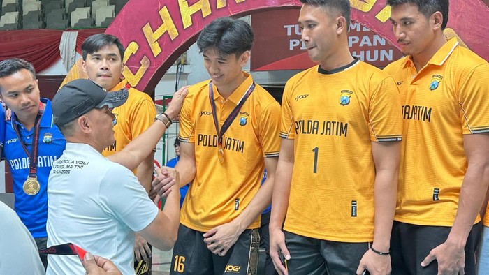 Tim voli putra Bhayangkara Presisi Polda Jatim juara Piala Panglima TNI 2025