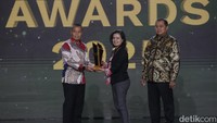 Raden Rara Putri Raih Adhyaksa Awards 2025 Jaksa Kreatif dalam Edukasi Hukum.