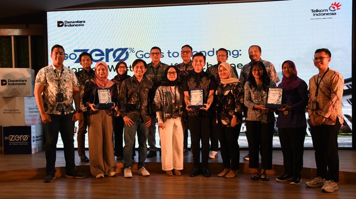 Telkom mengadakan acara Roadshow GoZero% Goes to Bandung bertajuk Manage Waste, Manifest Change yang berlangsung tanggal 18-19 September 2025.