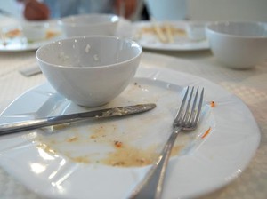 Arti Kebiasaan Beberes Meja hingga Makanan yang Bisa Kencangkan Tangan