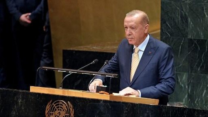 Turkish President Recep Tayyip Erdogan speaks during a United Nations Summit on Palestinians at UN headquarters during the United Nations General Assembly (UNGA) in New York on September 22, 2025. France and other countries prepared to recognize a Palestinian state as the UNs centerpiece diplomatic week got underway Monday, following a rash of Western governments in symbolically endorsing statehood and sparking Israels wrath. (Photo by Ludovic MARIN / AFP)
