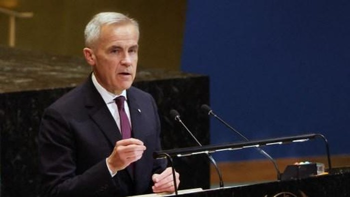 NEW YORK, NEW YORK - SEPTEMBER 22: Canadian Prime Minister Mark Carney speaks at a United Nations (UN) General Assembly meeting organized by France and Saudi Arabia in support of a two-state solution between Palestine and Israel as world leaders arrive for the 80th session of the UNs General Assembly (UNGA) on September 22, 2025 in New York City. France is expected to be the latest country to recognize the state of Palestine. Israel and the United States will boycott the summit. This years theme for the annual global meeting is: Better together: 80 years and more for peace, development and human rights. Gaza and Ukraine are just two of the global emergencies that world leaders will look to address.   Spencer Platt/Getty Images/AFP (Photo by SPENCER PLATT / GETTY IMAGES NORTH AMERICA / Getty Images via AFP)