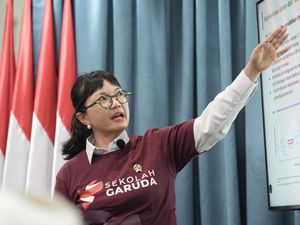 Wamendikti Stella Christie: AI Lahir dari Filsafat, Ini Penjelasan Mudahnya