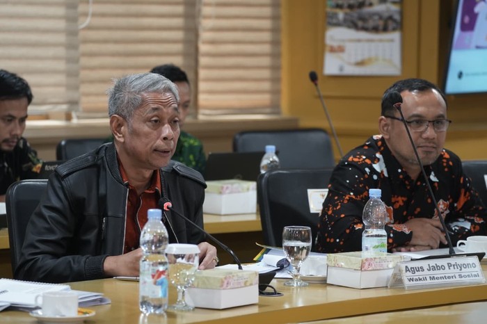 Wakil Menteri Sosial Agus Jabo