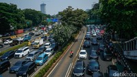Kemacetan terjadi bertepatan dengan peringatan Hari Tani Nasional.    