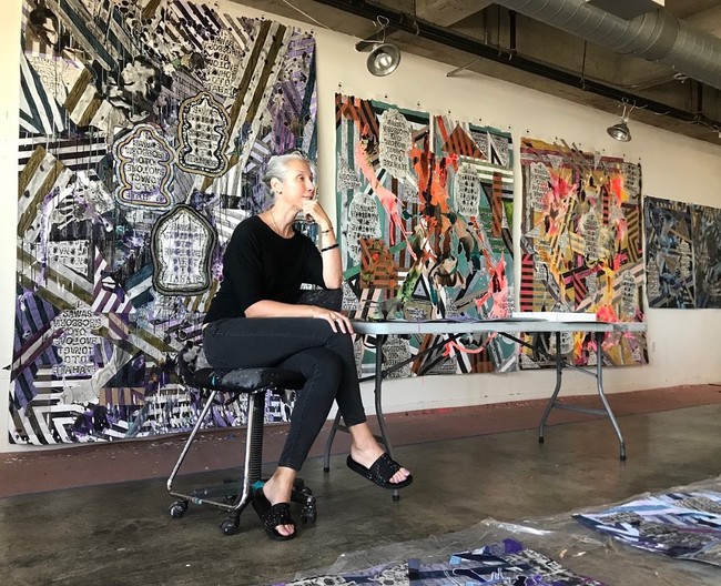 Wanita 51 tahun itu sendiri sebenarnya bukan orang baru di kehidupan Keanu. Alexandra merupakan teman lama pemain Matrix tersebut yang sebelumnya pernah berkolaborasi untuk buku Ode To Happiness and Shadows.Foto: Instagram @apumfa